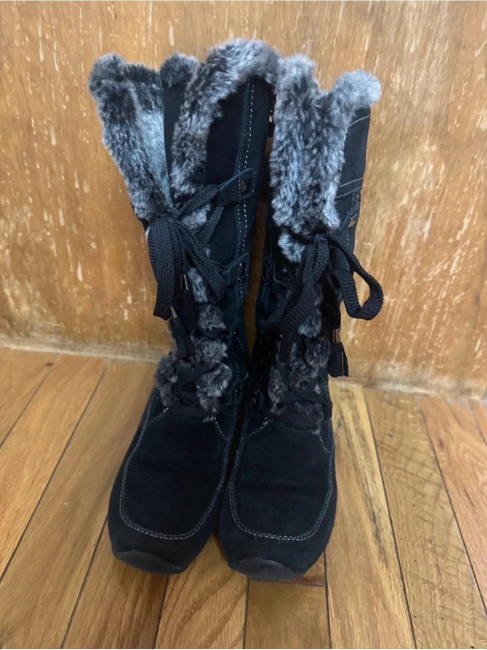 London Fog cozy black